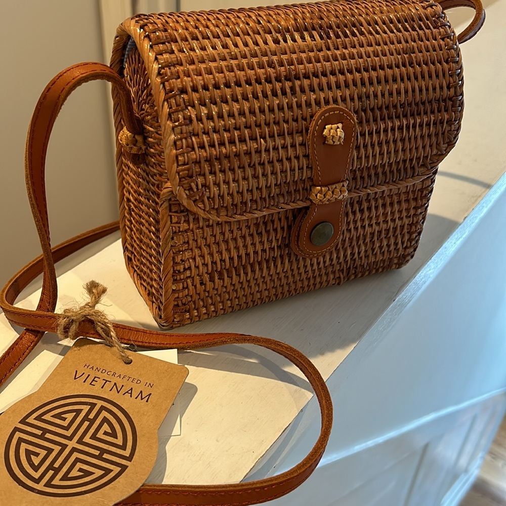 Wicker purse- new with tags